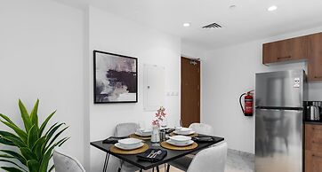 Executive 1 BR in Oasis - 2