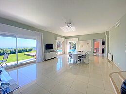 Villa vue mer Mandelieu by ESTATESCANNES