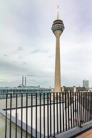 Sleep Inn Medienhafen Suites