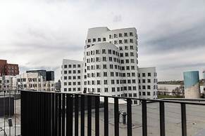 Sleep Inn Medienhafen Suites