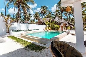 Maisha Matamu Beach Hotel