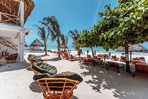 Maisha Matamu Beach Hotel