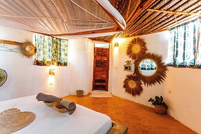 Maisha Matamu Beach Hotel