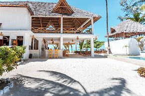 Maisha Matamu Beach Hotel