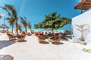 Maisha Matamu Beach Hotel