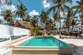 Maisha Matamu Beach Hotel