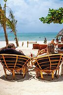 Maisha Matamu Beach Hotel