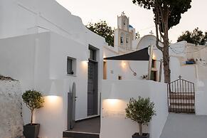 Saint George Cave House