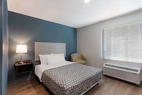Woodspring Suites Chandler Airport