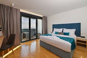 Villa Luna- Private Heated Pool