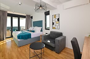 Villa Luna- Private Heated Pool