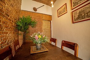 Ferraria Guest House