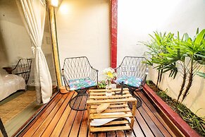 Ferraria Guest House