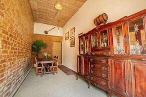 Ferraria Guest House