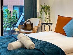 Angel Mint Apartment