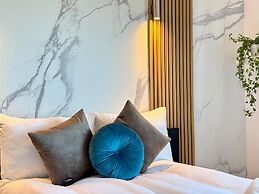 Angel Mint Apartment