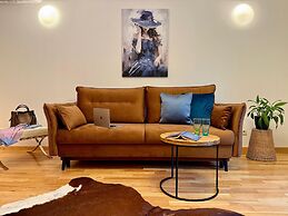 Angel Mint Apartment