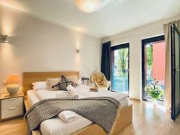 Angel Mint Apartment