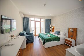 Fresh Wave Hotel