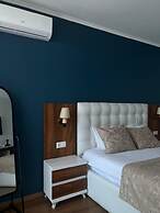 Fresh Wave Hotel