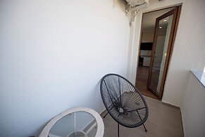 Fresh Wave Hotel