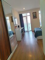 Fresh Wave Hotel