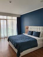 Fresh Wave Hotel