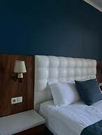 Fresh Wave Hotel
