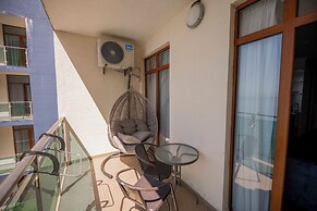 Fresh Wave Hotel