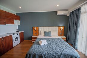 Fresh Wave Hotel