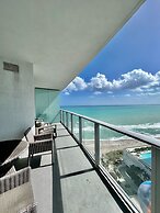 Stunning Ocean Views Condo at Hyde Beach