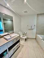 Stunning Ocean Views Condo at Hyde Beach