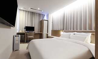 Wonju Brown Dot Hotel Corporate City
