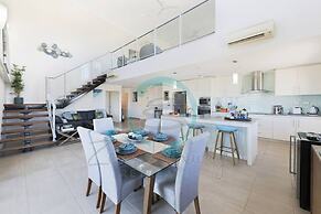 ZEN PINNACLE - 3BR Penthouse Retreat