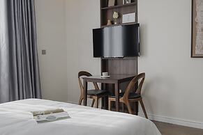 MK Riverside Apartment By Haviland