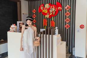 MK Riverside Apartment By Haviland