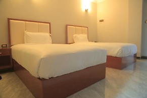 Golden Park Apartment Hotel