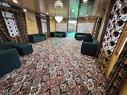 The Heritage Safina Group Of Houseboats