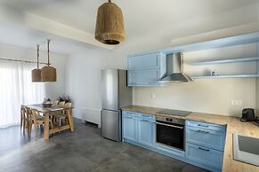 Alsea Seafront Apartments