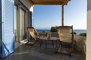 Alsea Seafront Apartments