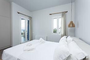 Alsea Seafront Apartments