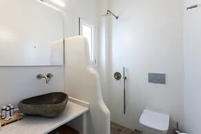 Alsea Seafront Apartments