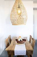 Alsea Seafront Apartments