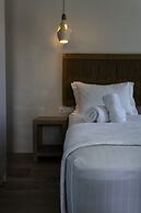 Alsea Seafront Apartments