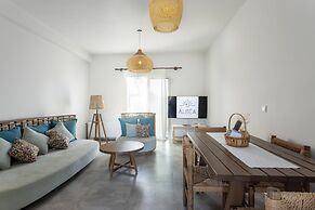 Alsea Seafront Apartments