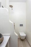 Alsea Seafront Apartments