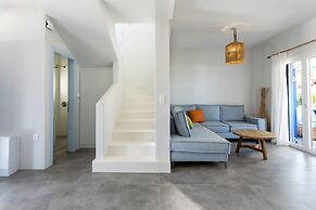 Alsea Seafront Apartments