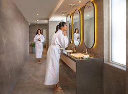 O by Tamara Coimbatore