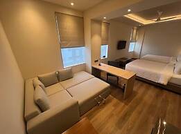 O by Tamara Coimbatore