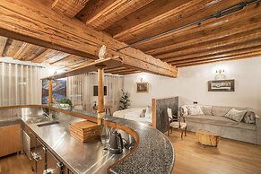 Hotel Pok Garni